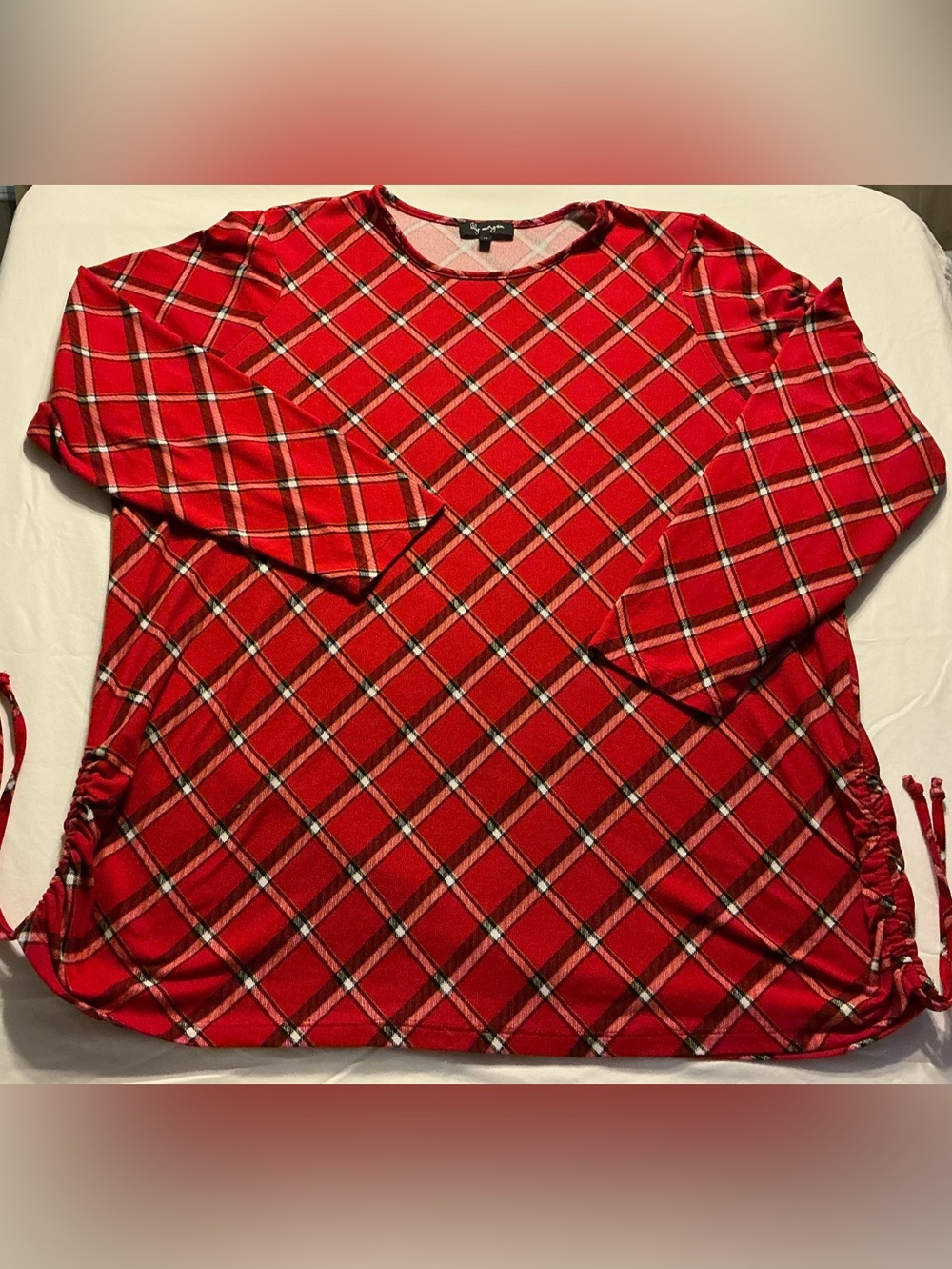 Red Plus Sized Plaid Long Sleeve Tunic Top